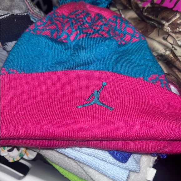Nike Pink and Blue Beanie - Picture 1 of 1